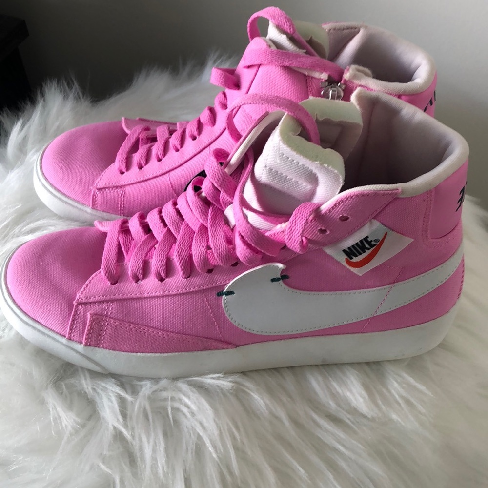 High top Nike’s